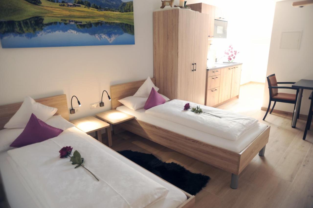 Pension Lerchenfeld Schongau Esterno foto